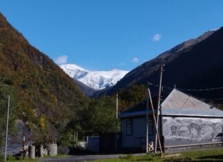 Qax rayonunun dağlıq ərazilərinə qar yağıb Qax rayonu