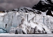 Peru yarım əsrdən artıq müddətdə öz buzlaqlarının yarıdan çoxunu itirib buzlaq