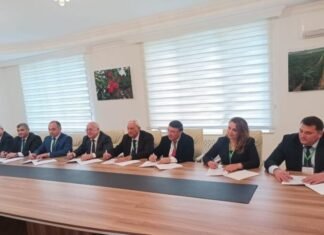 Dendrologiya Bağı 15 elmi müəssisə ilə əməkdaşlığa dair memorandum imzalayıb Dendrologiya Bağı 15 elmi müəssisə ilə əməkdaşlığa dair memorandum imzalayıb