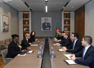 Ceyhun Bayramov BMT rəsmisi ilə COP29-a hazırlıq işlərini müzakirə edib Azərbaycanın xarici işlər naziri Ceyhun Bayramov BMT-nin İqlim Dəyişmələri üzrə Çərçivə Konvensiyasının icraçı katibi Saymon Stil ilə görüşüb