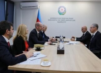 Avropa Yenidənqurma və İnkişaf Bankının nümayəndə heyəti ilə COP29-a hazırlıq barədə fikir mübadiləsi aparılıb Avropa Yenidənqurma və İnkişaf Bankının nümayəndə heyəti ilə COP29-a hazırlıq barədə fikir mübadiləsi aparılıb