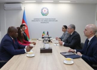 Ekologiya və Təbii Sərvətlər Nazirliyində Konqo Prezidentinin nümayəndəsi ilə görüş keçirilib Konqo Respublikası Prezidentinin strateji məsələlər və beynəlxalq əməkdaşlıq üzrə şəxsi nümayəndəsi xanım Fransua Coli ekologiya və təbii sərvətlər naziri Muxtar Babayev