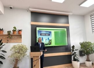 “Yaşıl kitabxanalar” – elmi seminar BDU-nun Sənəd menecmenti kafedrasının müdiri dosent Nadir İsmayılov