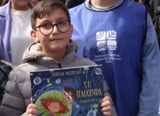 Ekologiya və Təbii Sərvətlər Nazirliyi “Torpaq əlimdə, bahar ürəyimdə” xeyriyyə yarmarkasına maarifləndirici təqdimatları ilə qoşulub Ekologiya və Təbii Sərvətlər Nazirliyi “Torpaq əlimdə, bahar ürəyimdə” xeyriyyə yarmarkasına maarifləndirici təqdimatları ilə qoşulub