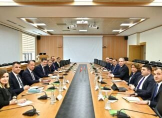 Azərbaycanla Türkiyə arasında bir sıra sahələrdə əməkdaşlıq müzakirə olunub Azərbaycanın ekologiya və təbii sərvətlər naziri Muxtar Babayev Türkiyəyə səfəri çərçivəsində bu ölkənin kənd təsərrüfatı və meşəçilik naziri İbrahim Yumaklı ilə görüşüb