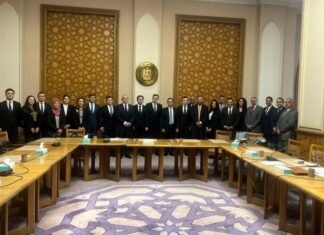 Yalçın Rəfiyev COP27-nin rəsmi nümayəndələri ilə COP29-a hazırlığı müzakirə edib Yalçın Rəfiyev COP27-nin rəsmi nümayəndələri ilə COP29-a hazırlığı müzakirə edib