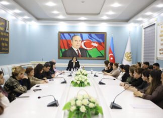 GDU-da “COP29 – Ekoloji dayanıqlığa və yaşıl artıma diqqət” mövzusunda dəyirmi masa keçirilib GDU-da “COP29 - Ekoloji dayanıqlığa və yaşıl artıma diqqət” mövzusunda dəyirmi masa