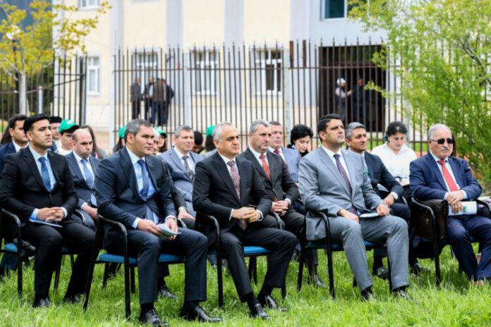 Naxçıvanda “Azərbaycanda ətraf mühitin qorunmasında Ümummilli Lider Heydər Əliyevin rolu” mövzusunda konfrans