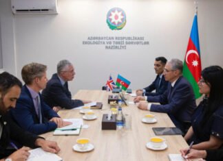 Muxtar Babayev Böyük Britaniya səfiri ilə görüş keçirib Böyük Britaniya və Şimali İrlandiya Birləşmiş Krallığının Azərbaycan Respublikasındakı fövqəladə və səlahiyyətli səfiri cənab Fergus Auld ilə ekologiya və təbii sərvətlər naziri Muxtar Babayev arasında görüş