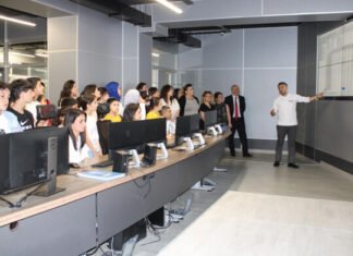 Milli Hidrometeorologiya Xidmətinə şagirdlərin ekskursiyası təşkil olunub ekskursiya