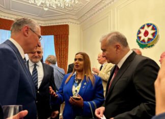 Azərbaycanın Britaniyadakı səfirliyinin yeni binasının açılış tədbiri COP29 mövzusuna həsr edilib Azərbaycanın Britaniyadakı səfiri Elin Süleymanov və COP29-un müəyyən olunmuş Prezidenti, Azərbaycan Respublikasının ekologiya və təbii sərvətlər naziri Muxtar Babayev