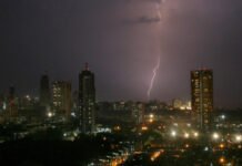 Hindistanda ildırım vurması nəticəsində 63 nəfər ölüb ildırım