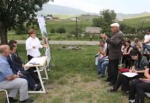 Daşkəsəndə “Təbiəti sevək, heyvanlara qayğı göstərək” adlı ictimai müzakirə keçirilib Daşkəsəndə “Təbiəti sevək, heyvanlara qayğı göstərək” adlı ictimai müzakirə