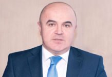 Ekspert: Elektrik enerjisindən qənaətlə istifadə etməklə, həm də təbiəti qorumuş oluruq iqtisadçı ekspert Eldəniz Əmirov