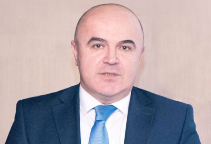 iqtisadçı ekspert Eldəniz Əmirov