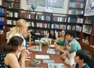 Kitabxanada “COP29 nədir?” adlı məlumat saatı keçirilib Kitabxanada “COP29 nədir?” adlı məlumat saatı keçirilib