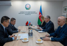 Muxtar Babayev Çinin müvəqqəti işlər vəkili ilə COP29-a hazırlıq tədbirlərini müzakirə edib Ekologiya və təbii sərvətlər naziri Muxtar Babayev və Çin Xalq Respublikasının Azərbaycan Respublikasındakı müvəqqəti işlər vəkili Dinq Tao