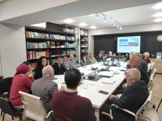 Hacıqabul g&ouml;l&uuml;n&uuml;n m&ouml;vcud vəziyyəti və bərpası yollarına həsr olunmuş dəyirmi masa