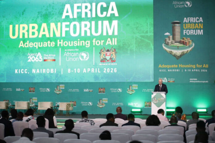 Dövlət Şəhərsalma və Arxitektura Komitəsinin sədri, Ümumdünya Şəhərsalma Forumunun 13-cü sessiyasının (WUF13) milli koordinatoru Anar Quliyevin rəhbərlik etdiyi nümayəndə heyəti Keniyanın paytaxtı Nayrobi şəhərində keçirilən İkinci Afrika Şəhərsalma Forumunda (AUF2) iştirak edir