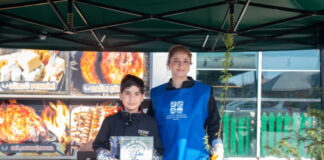 Vətəndaşlar Novxanıda tullantıları tinglərə dəyişiblər “Tullantıları tinglərə dəyiş” aksiyası Novxanı qəsəbəsində